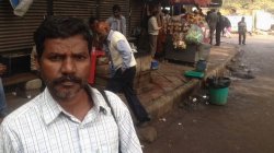 एक भारतीय गाँववाले ने की बीबीसी लॉटरी के फर्जी पुरस्कार पर दावा करने के लिए 1,000 मील की यात्रा